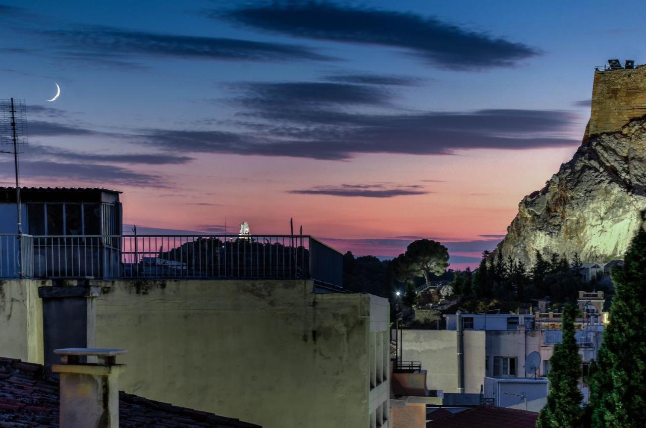 Cozy 2Ba In Athens Historic City Center Kültér fotó